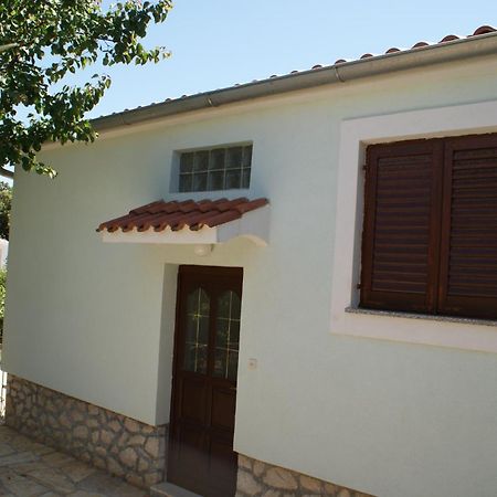Apartments Jurjevic Petrcane Luaran gambar