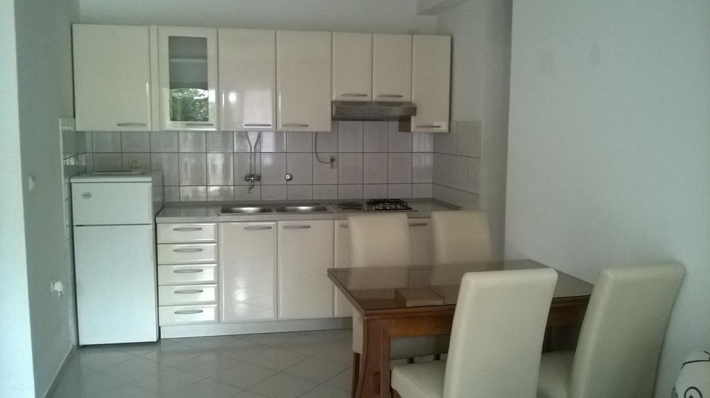 Apartments Jurjevic Petrcane Luaran gambar