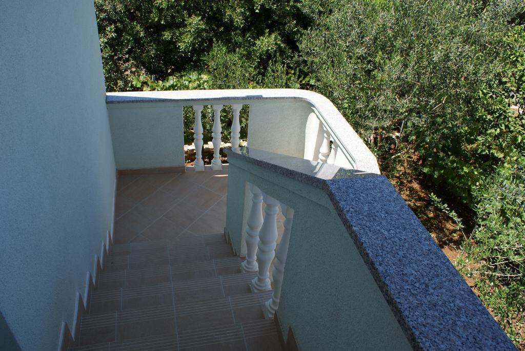 Apartments Jurjevic Petrcane Luaran gambar
